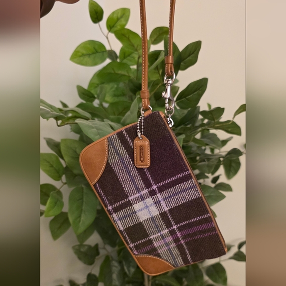 Coach Handbags - Coach Vintage Plaid Wool Wristlet with Leather Trim